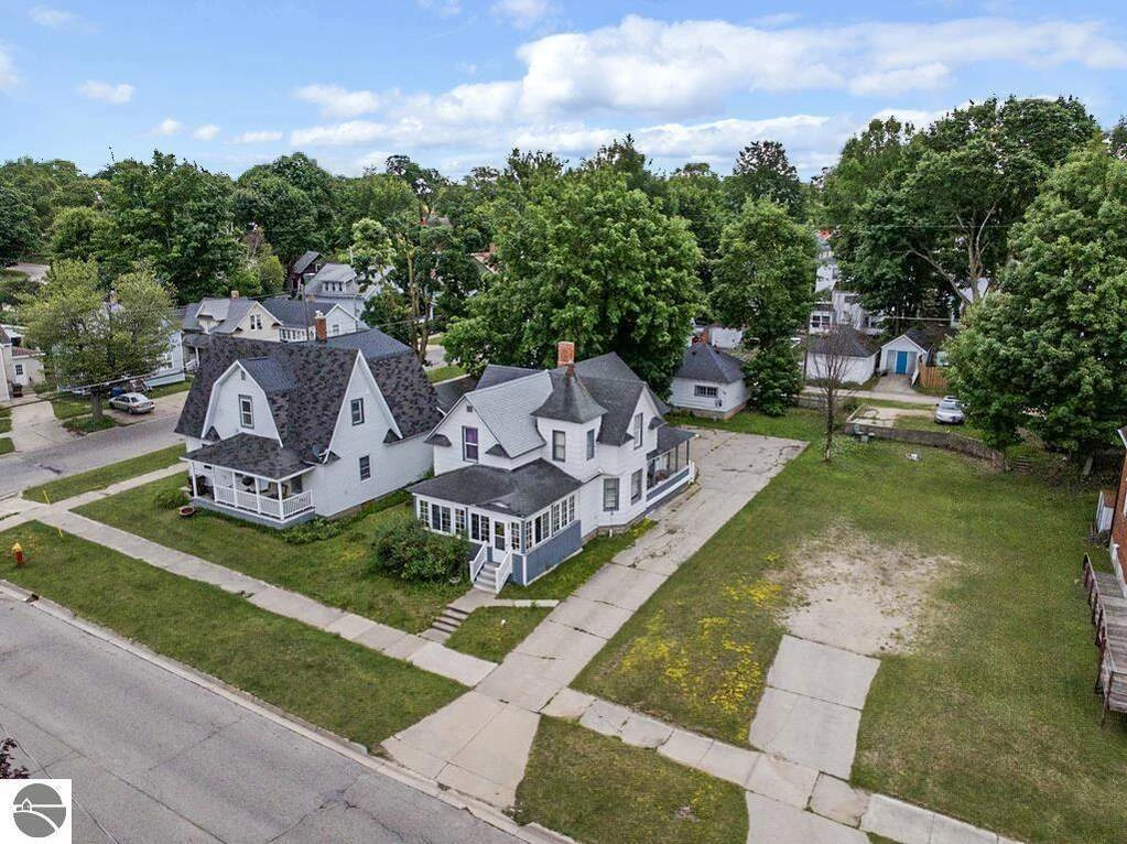 Three Multifamily Properties Totaling 10 Rental Units