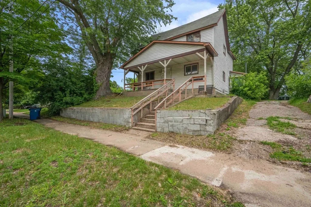 Three Multifamily Properties Totaling 10 Rental Units