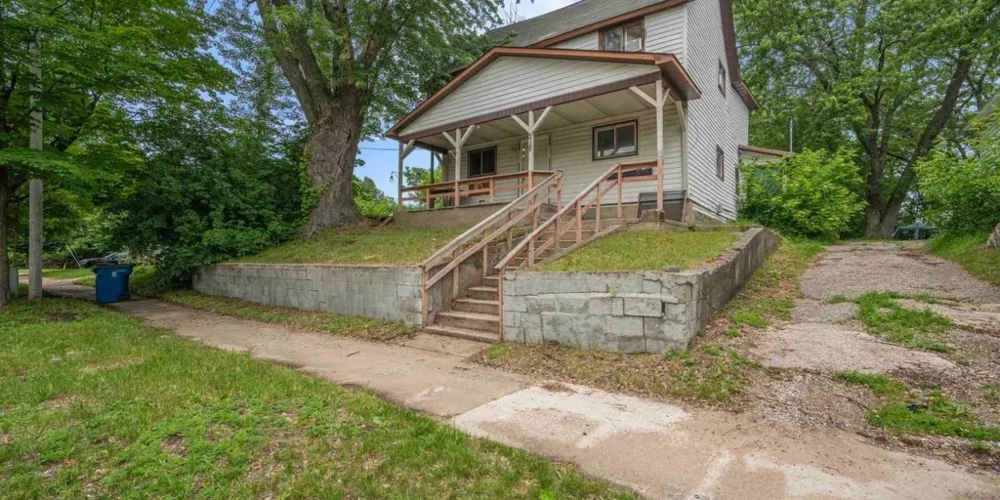 Three Multifamily Properties Totaling 10 Rental Units
