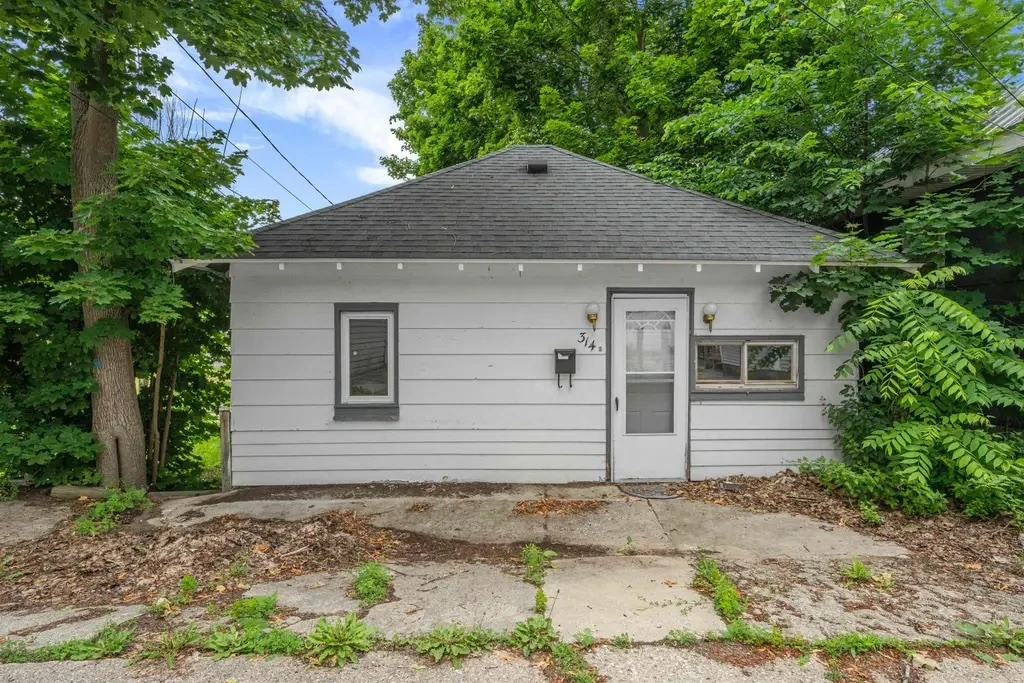 Three Multifamily Properties Totaling 10 Rental Units