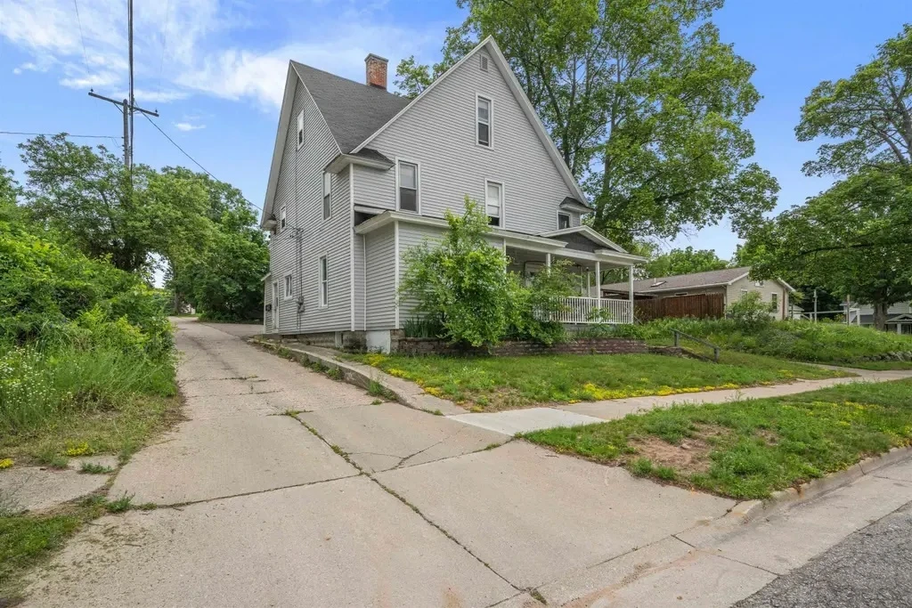Three Multifamily Properties Totaling 10 Rental Units