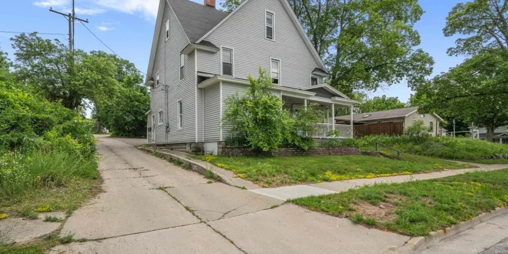 Three Multifamily Properties Totaling 10 Rental Units
