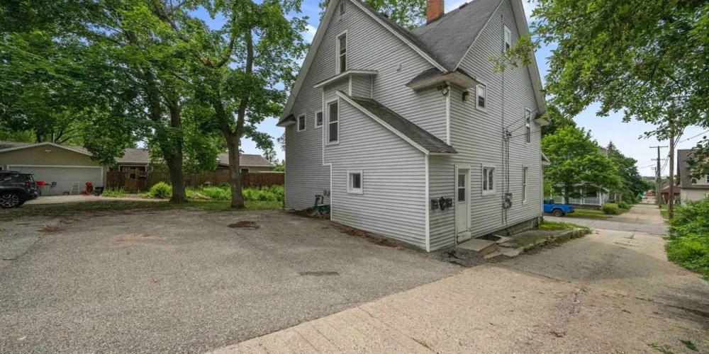 Three Multifamily Properties Totaling 10 Rental Units