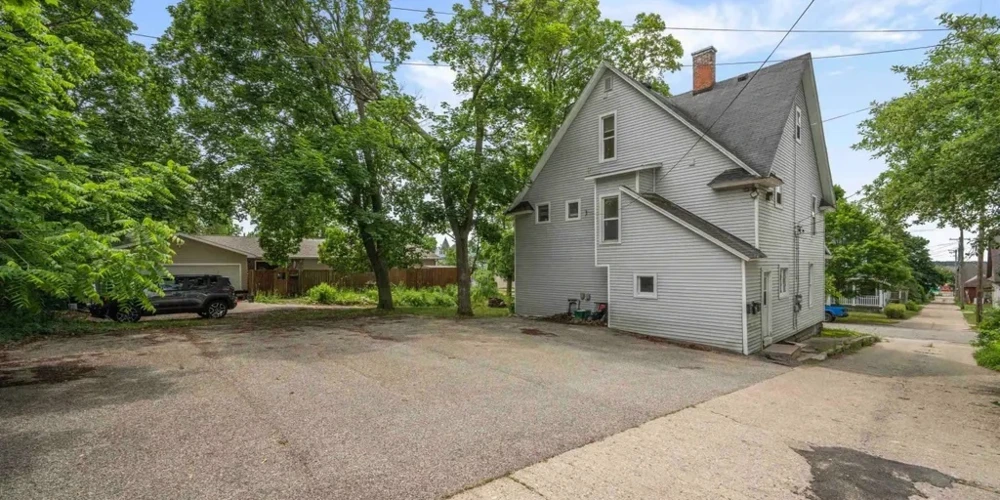 Three Multifamily Properties Totaling 10 Rental Units