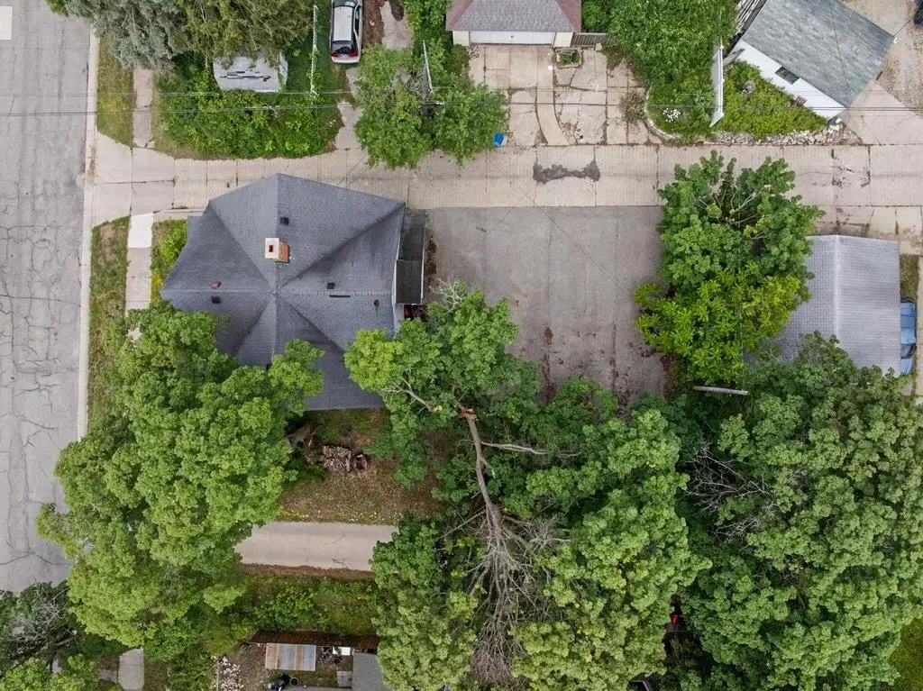 Three Multifamily Properties Totaling 10 Rental Units