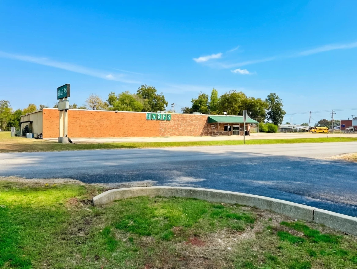 104 Missouri 162, Clarkton, MO for sale