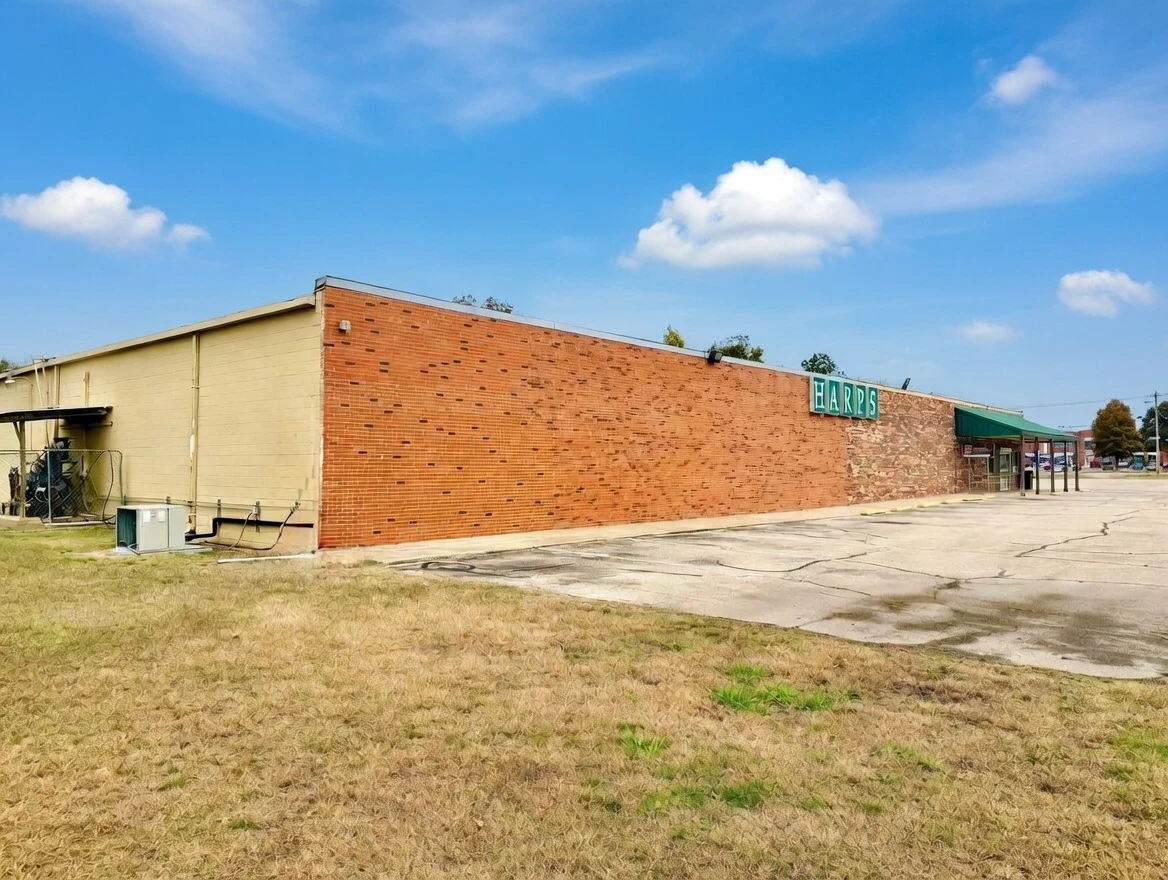 104 Missouri 162, Clarkton, MO for sale