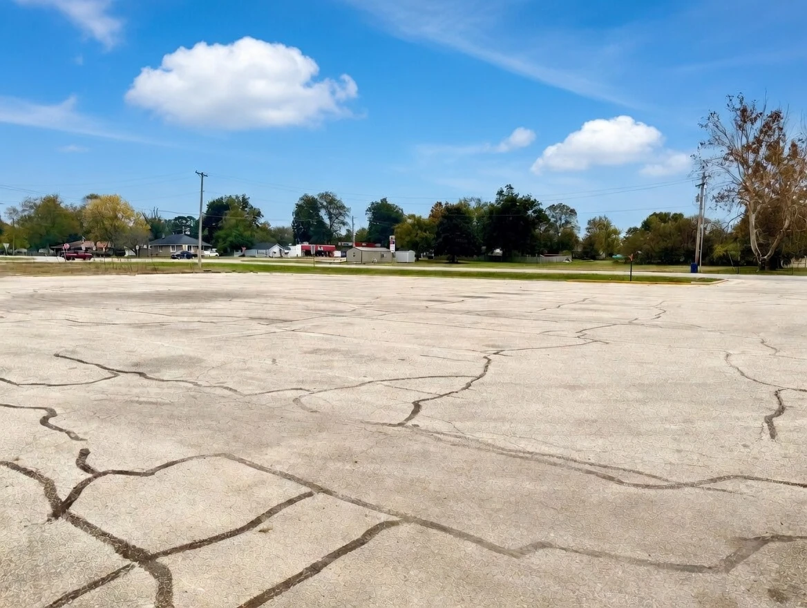 104 Missouri 162, Clarkton, MO for sale