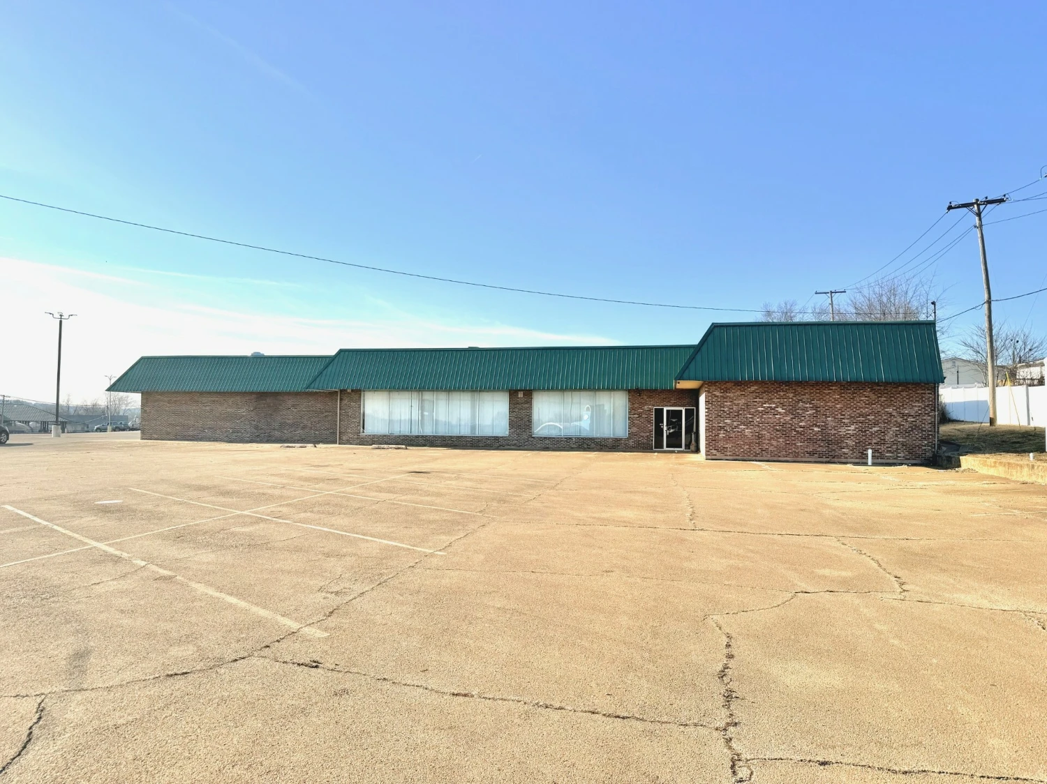 208 Lincoln Drive, Fredericktown, MO for sale