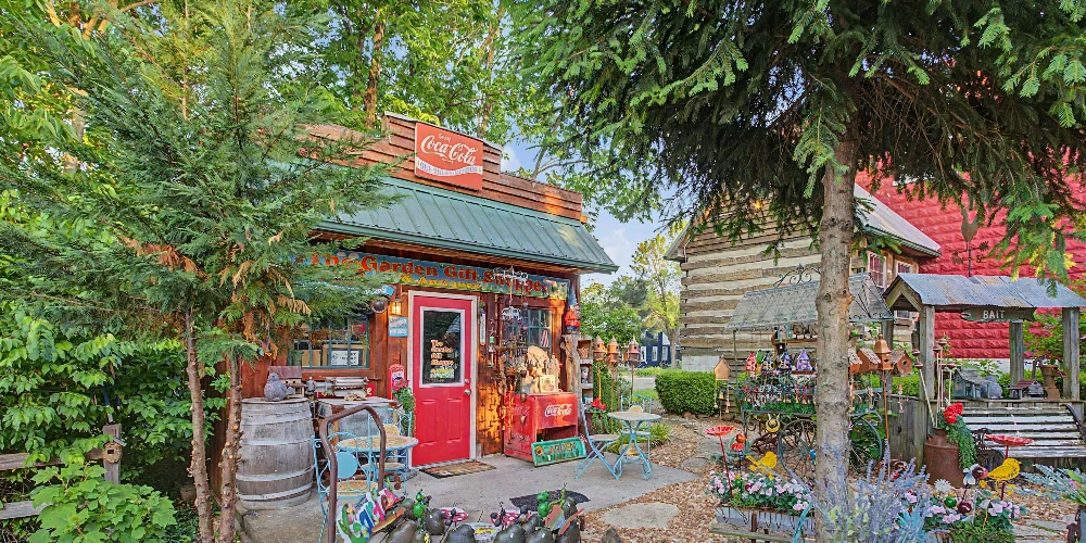 Old Village Mercantile & Hot Dog Shoppe