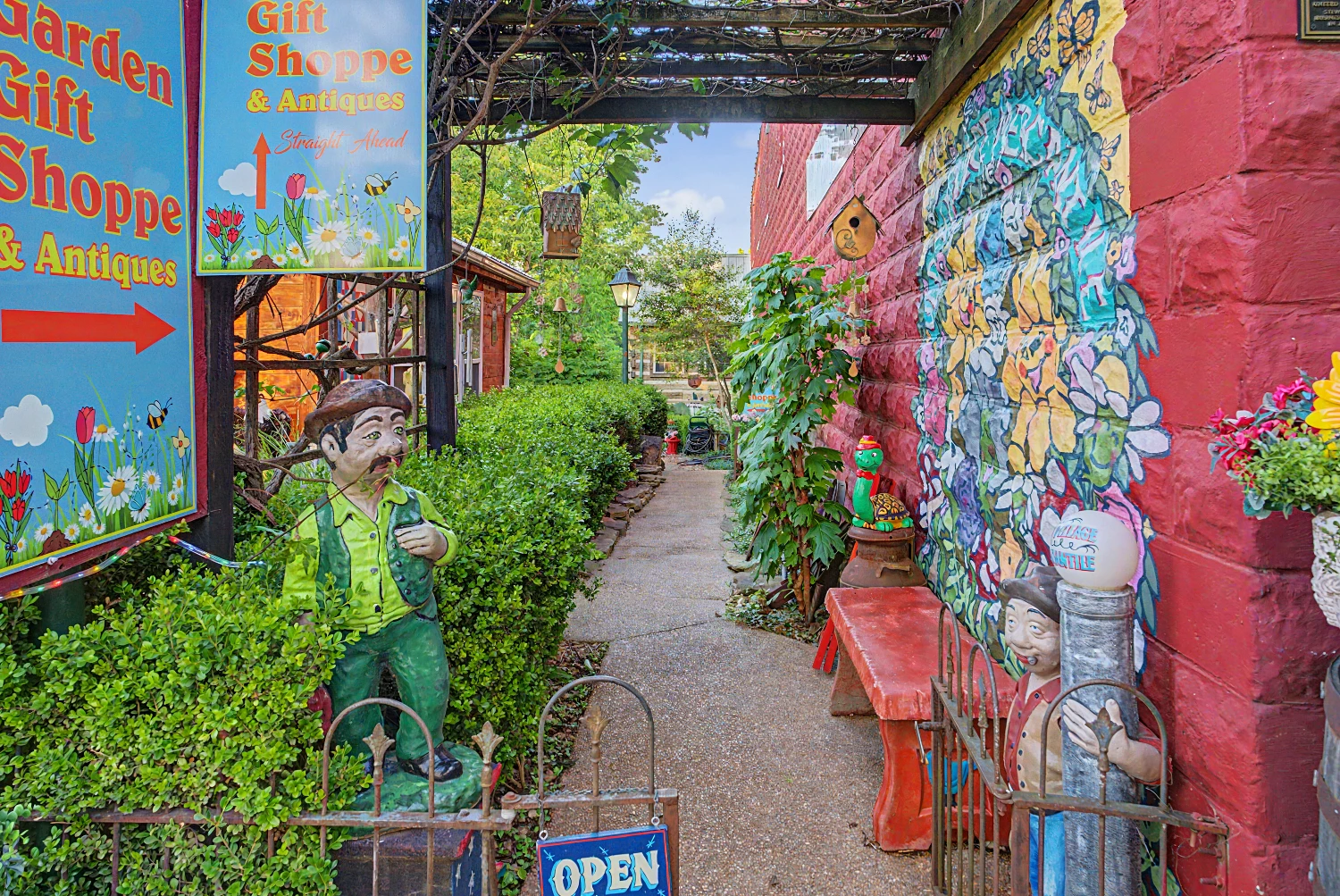 Old Village Mercantile & Hot Dog Shoppe