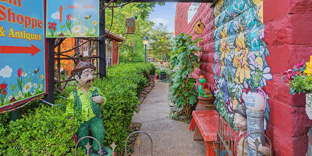 Old Village Mercantile & Hot Dog Shoppe