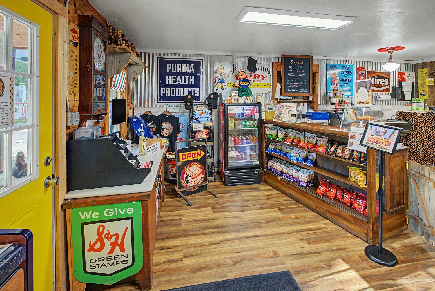 Old Village Mercantile & Hot Dog Shoppe