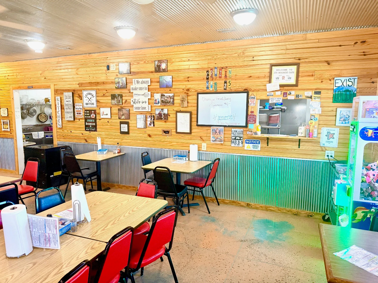 JJ's Roadside Cafe