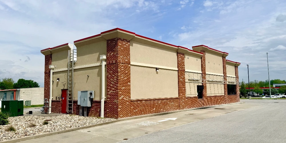 QSR Building For Sale or Lease