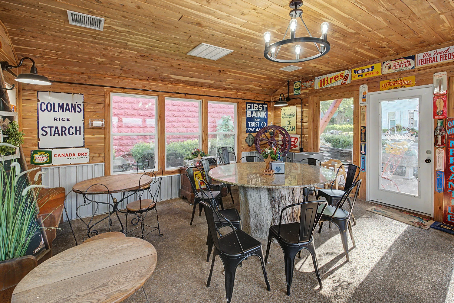 Old Village Mercantile & Hot Dog Shoppe