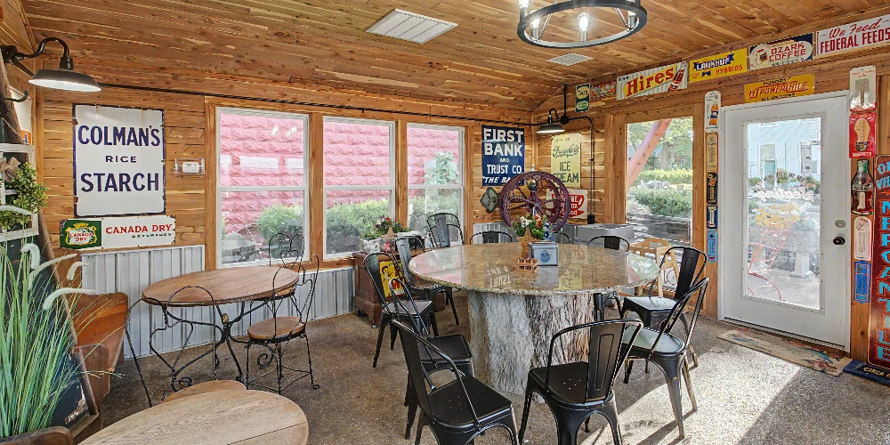 Old Village Mercantile & Hot Dog Shoppe