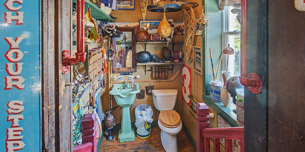 Old Village Mercantile & Hot Dog Shoppe