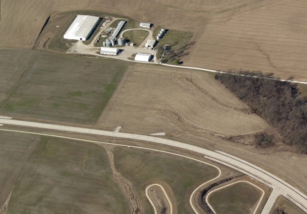 Veterans Memorial Parkway, Perryville, MO for sale