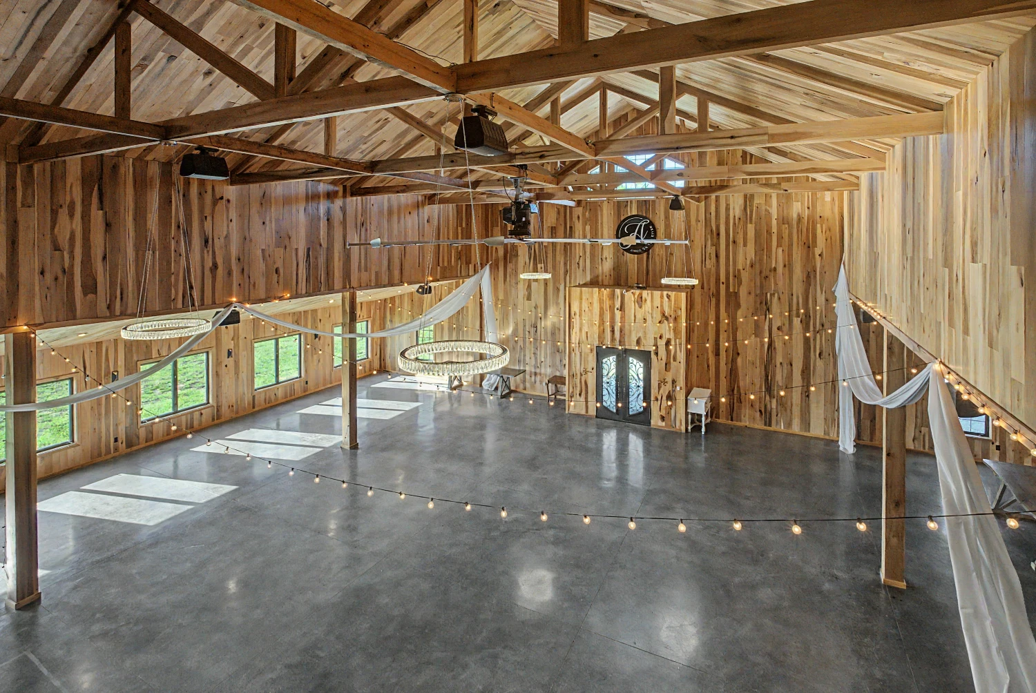 Wedding & Event Center with 2 BR STR