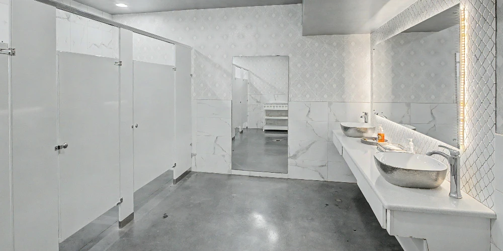 Wedding & Event Center with 2 BR STR