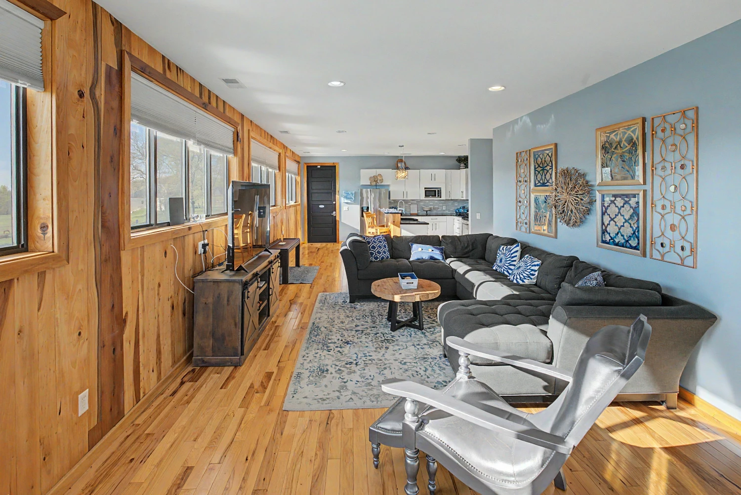 Wedding & Event Center with 2 BR STR