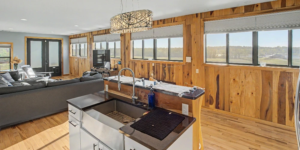 Wedding & Event Center with 2 BR STR