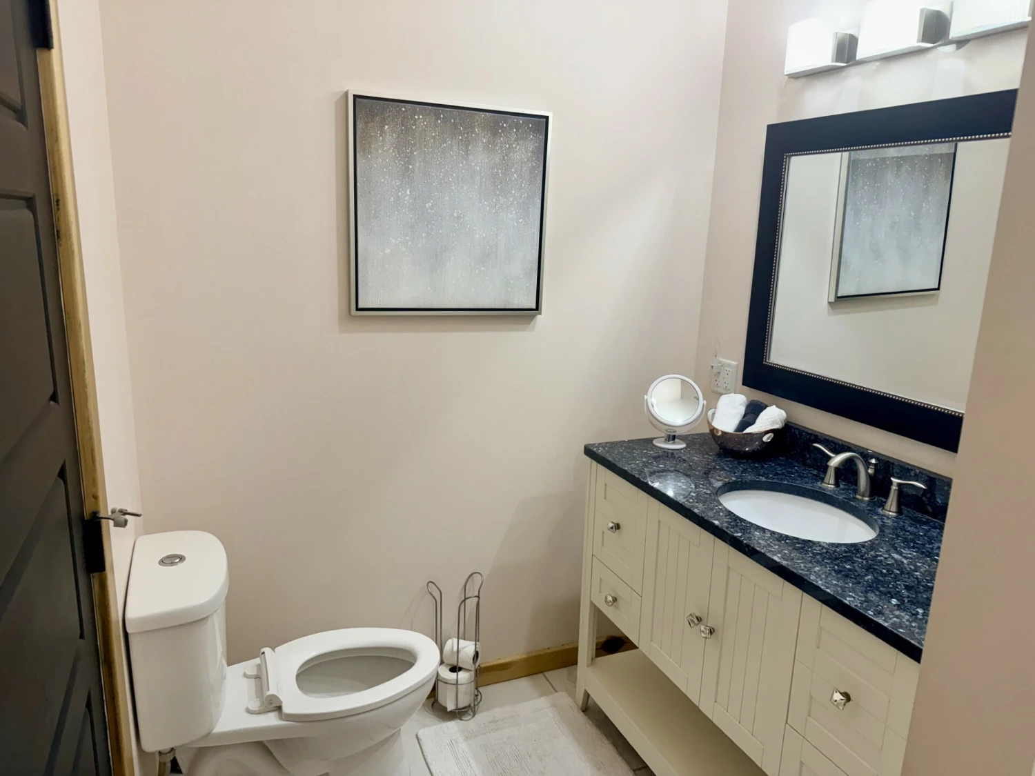 Wedding & Event Center with 2 BR STR