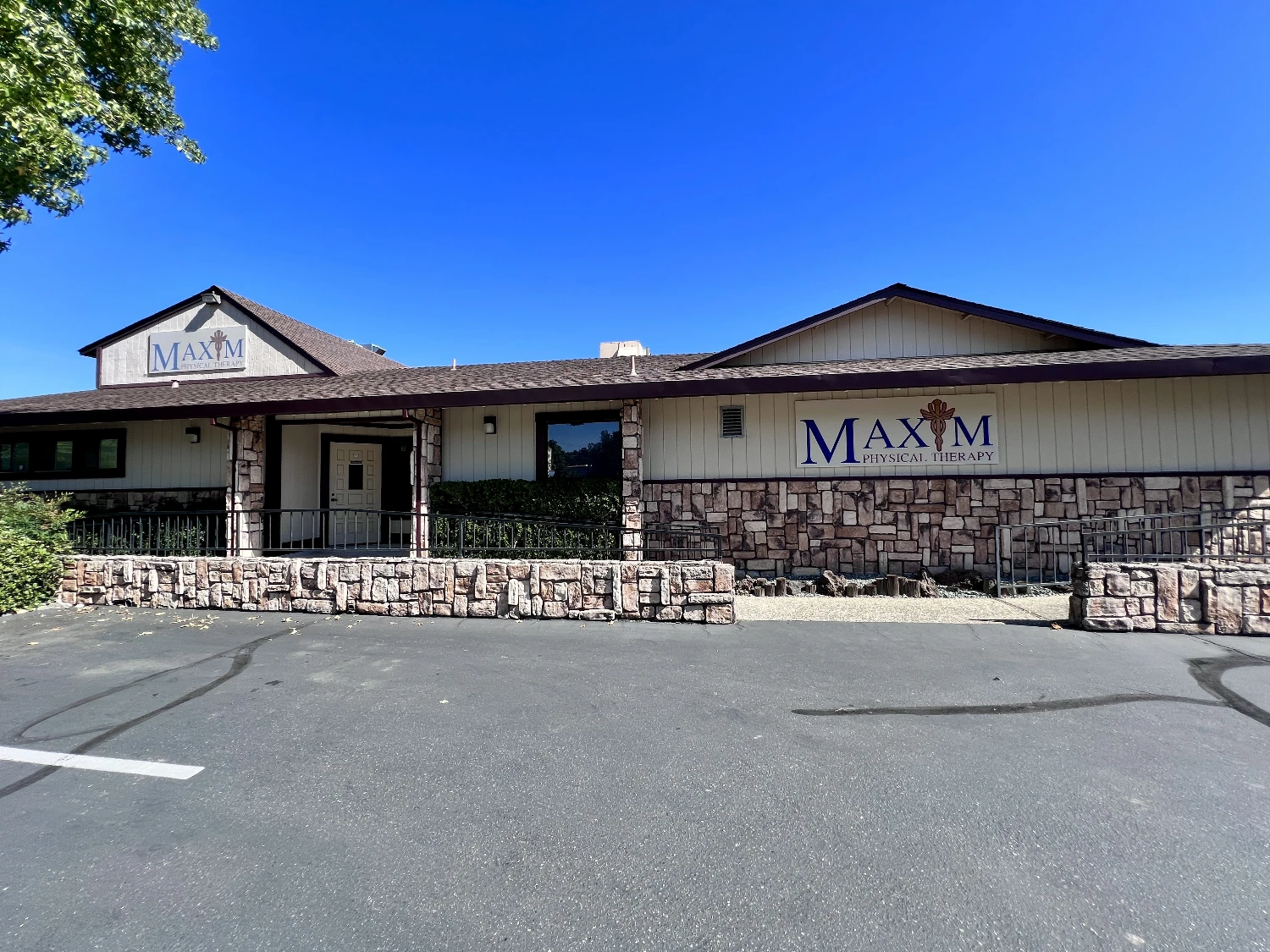 Maxim Physical Therapy Building