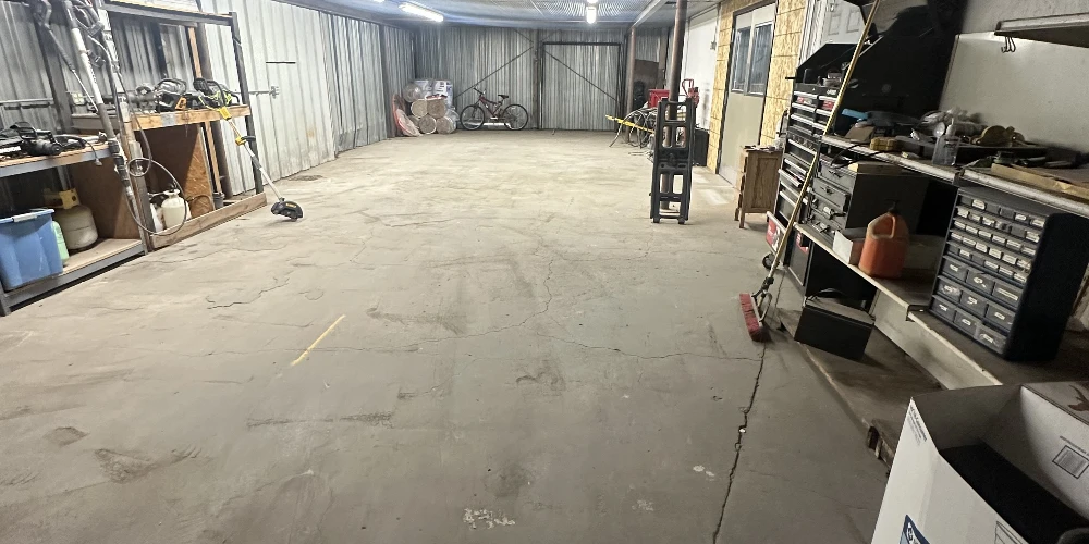 Industrial Building on Huge Lot