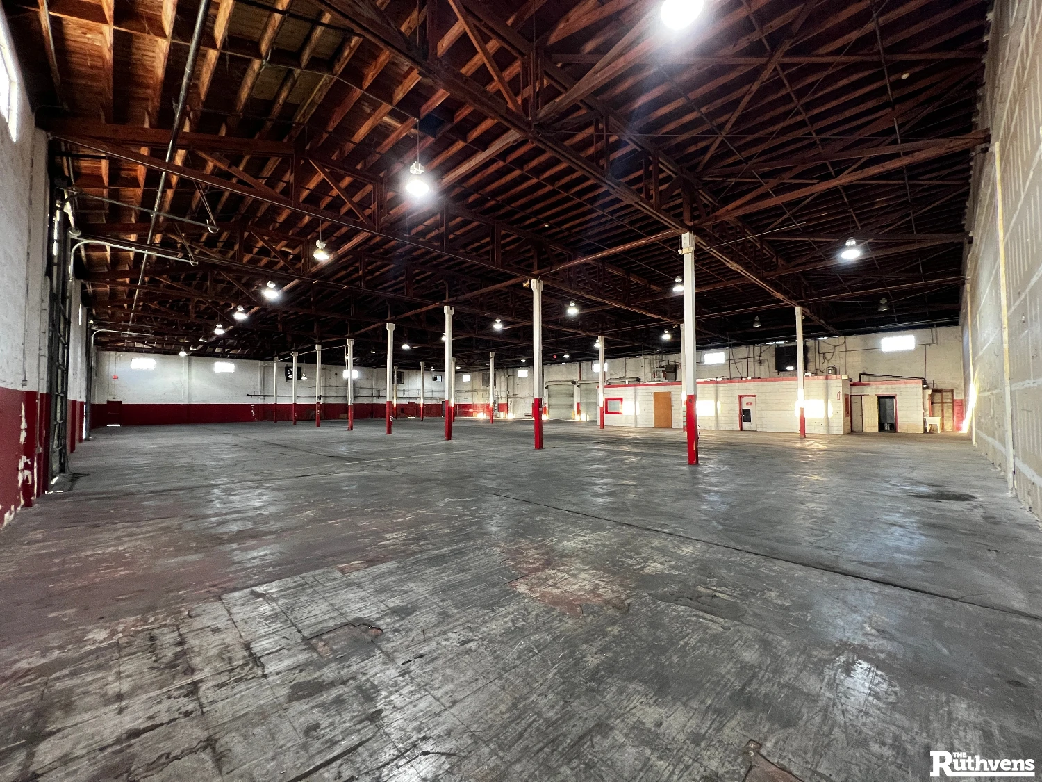 Recker Hwy & 42nd St Warehouse