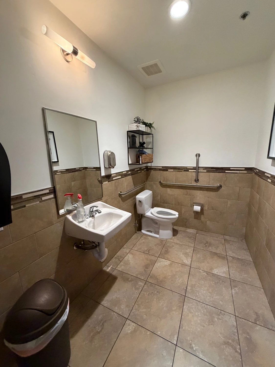 Olive Business Park Units 204-205