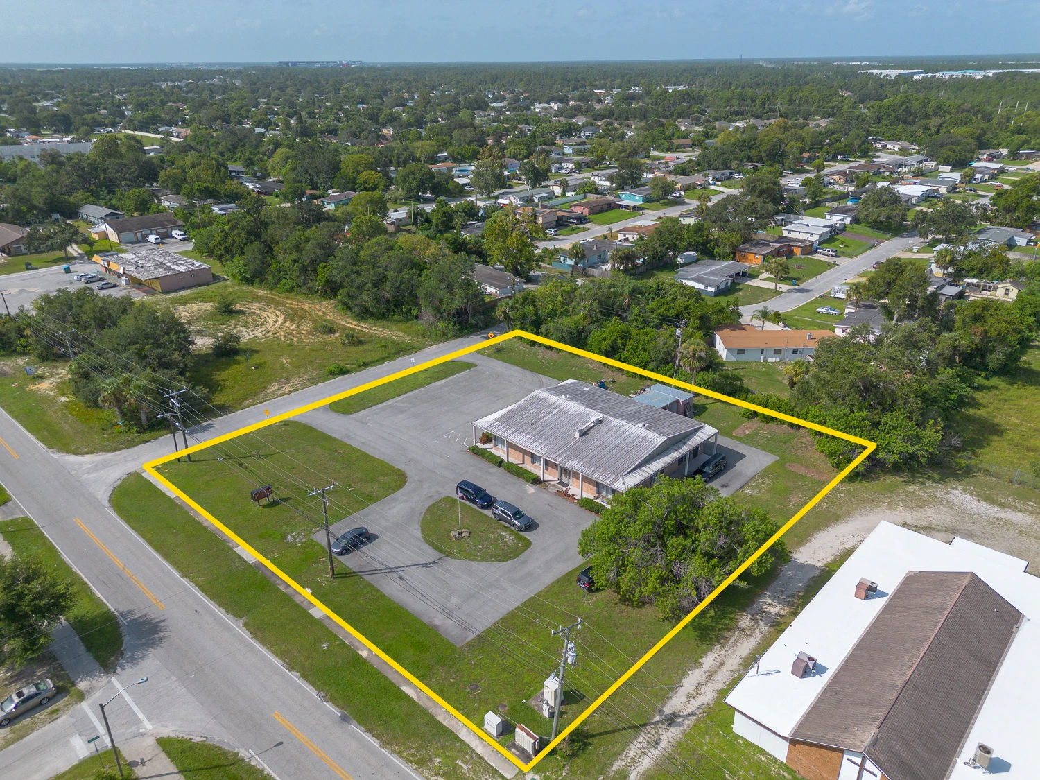 1036 Derbyshire Rd, Ormond Beach, FL for sale