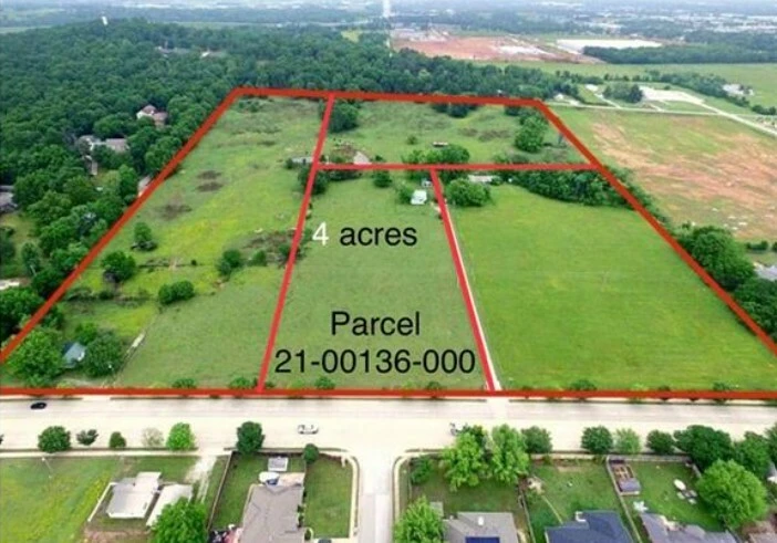 4654 Carriage Lane, Springdale, AR for sale