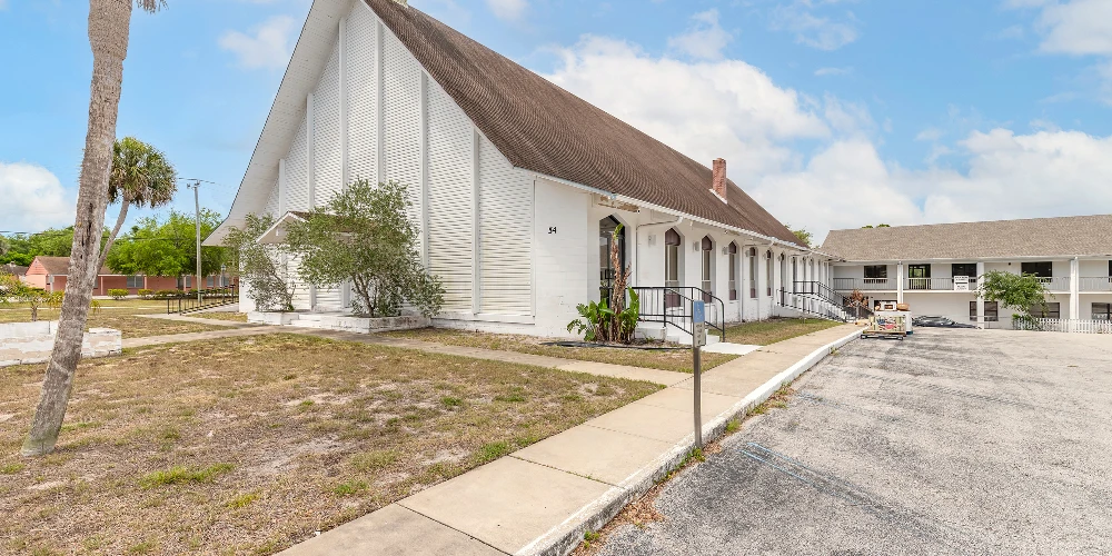 54 S Ridgewood Ave