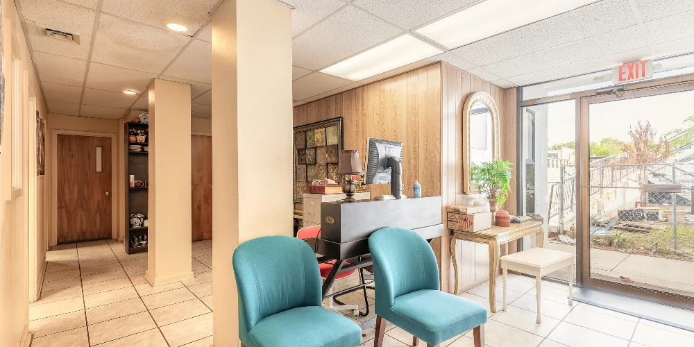 54 S Ridgewood Ave