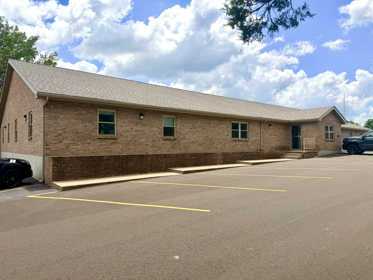 806-820 Progress Dr, Farmington, MO for sale
