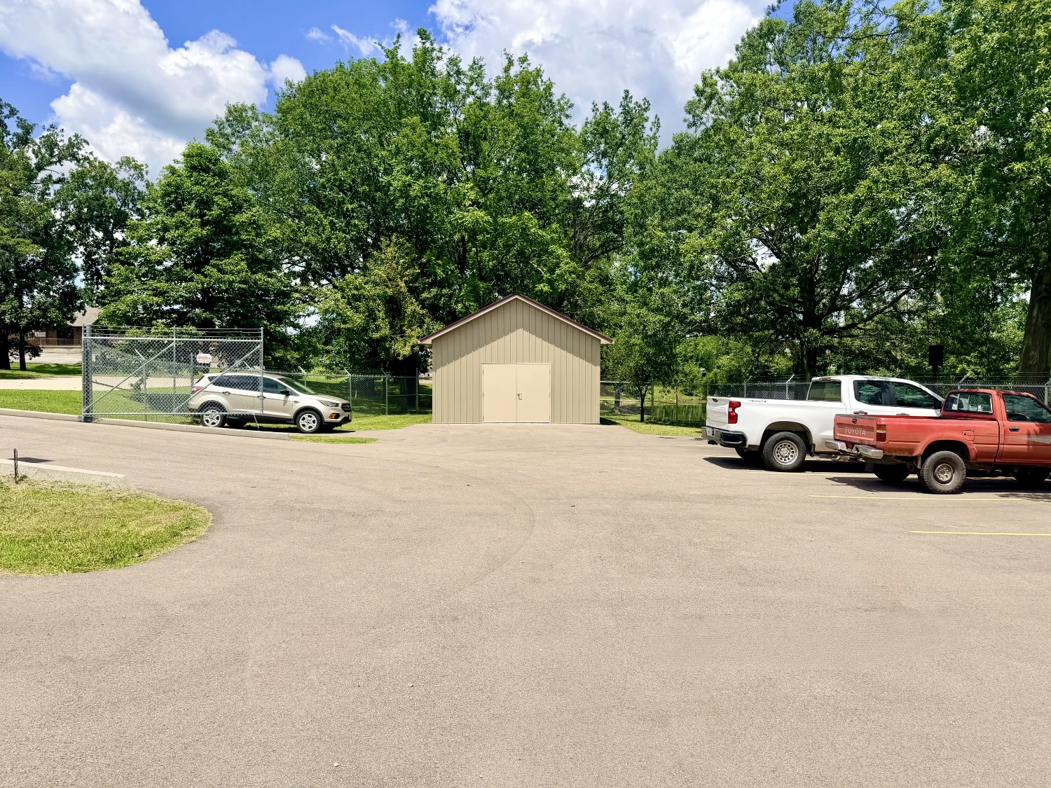 806-820 Progress Dr, Farmington, MO for sale