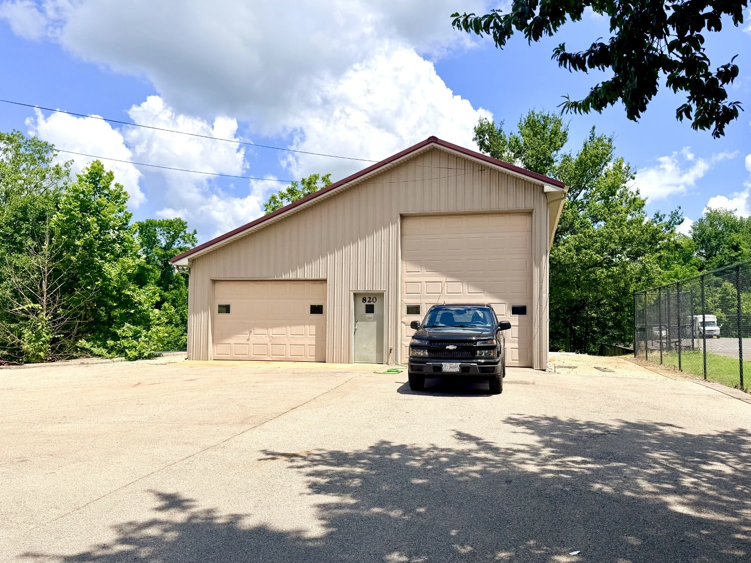 806-820 Progress Dr, Farmington, MO for sale