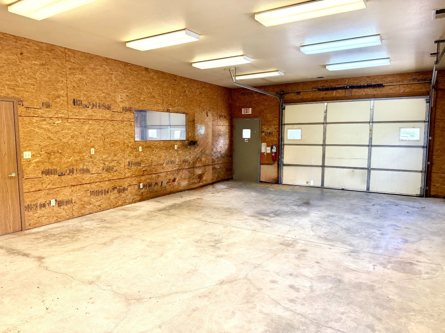 806-820 Progress Dr, Farmington, MO for sale