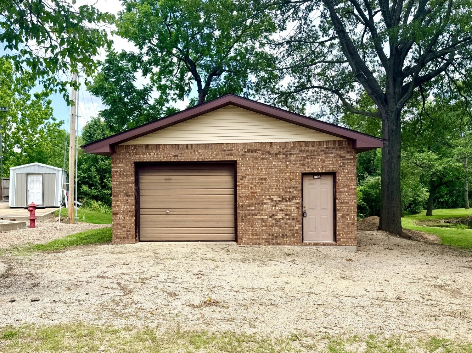 806-820 Progress Dr, Farmington, MO for sale