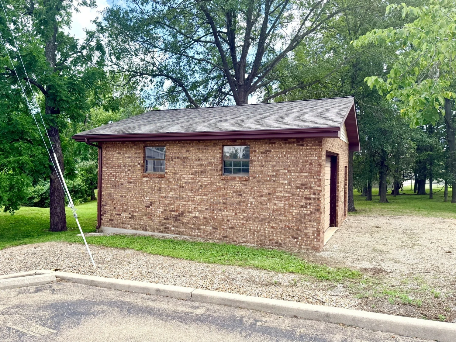806-820 Progress Dr, Farmington, MO for sale
