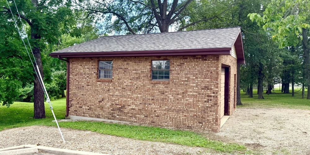 806-820 Progress Dr, Farmington, MO for sale