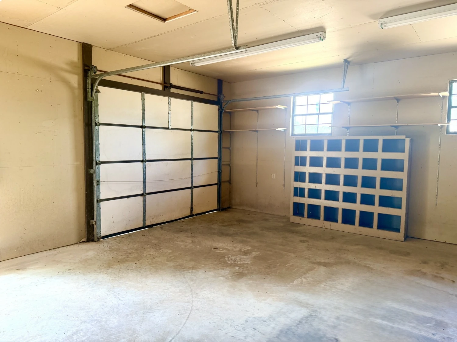 806-820 Progress Dr, Farmington, MO for sale