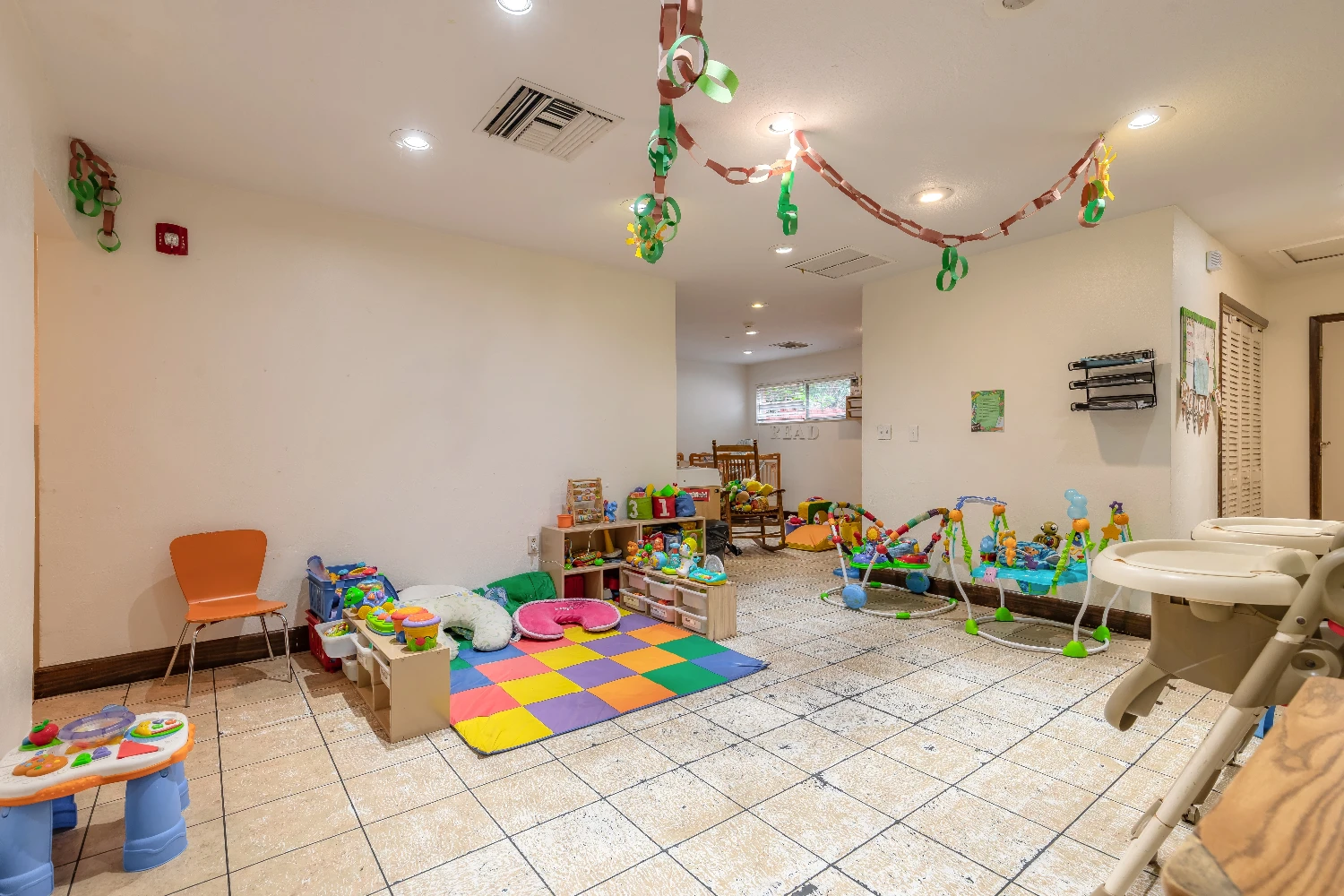 Lil Angels Daycare