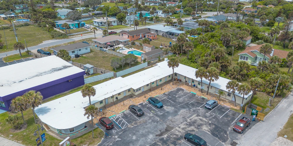Pineapple Shores Motel