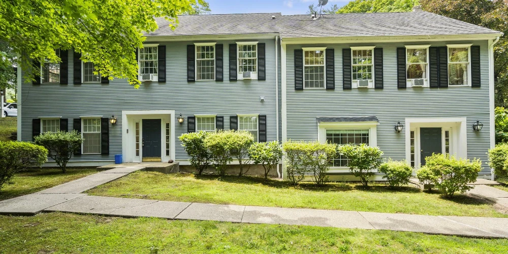 45 W Main Street