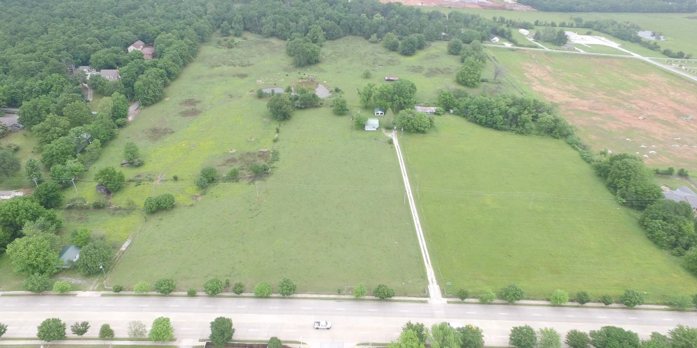 5.8 ACRES AT 4661 CARRIAGE LN. SPRINGDALE, AR