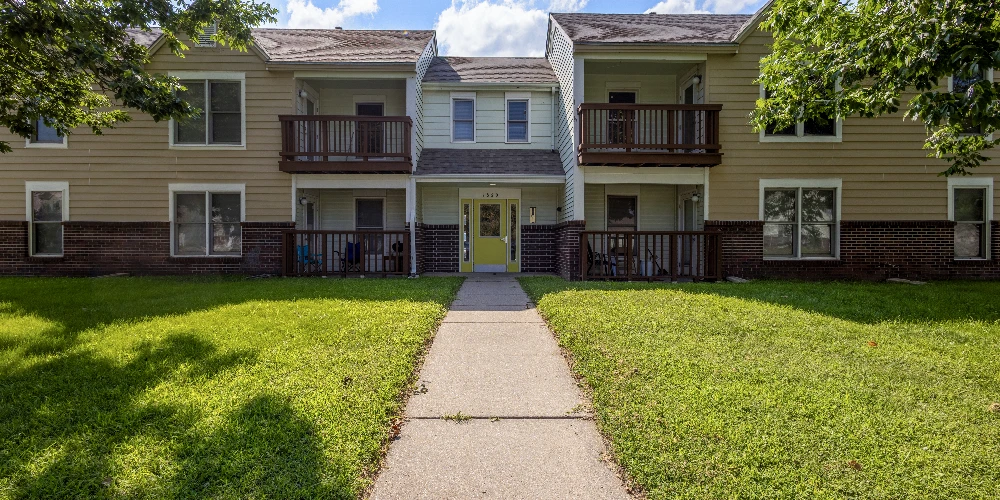 Grace Plaza Apartments