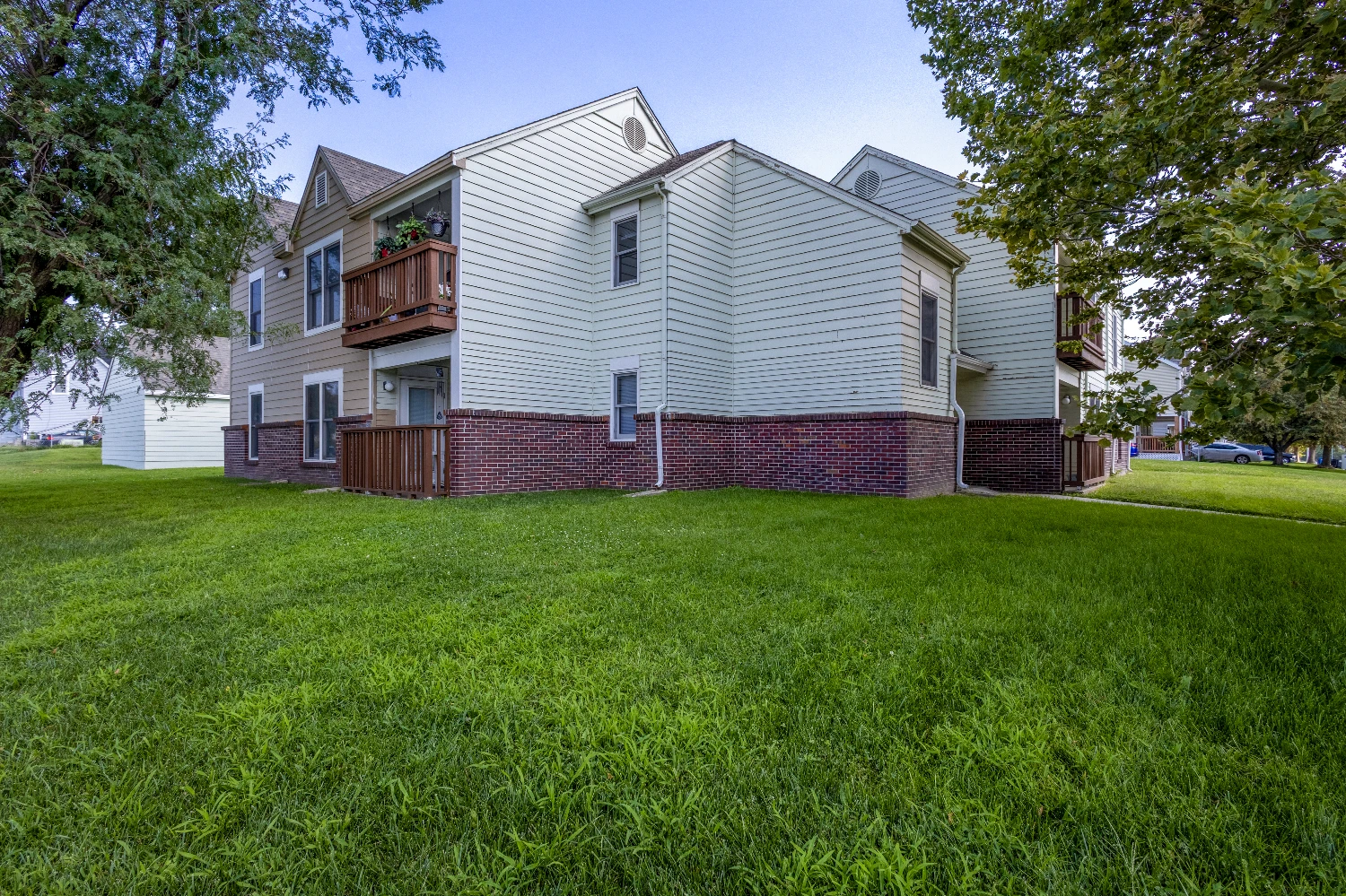 Grace Plaza Apartments